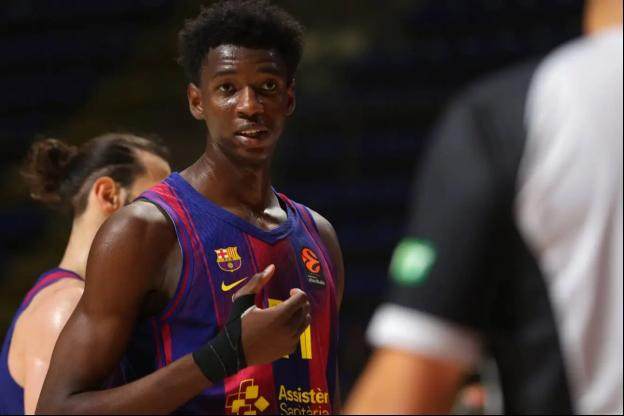 2026耐克巅峰赛球员巡礼16400.png